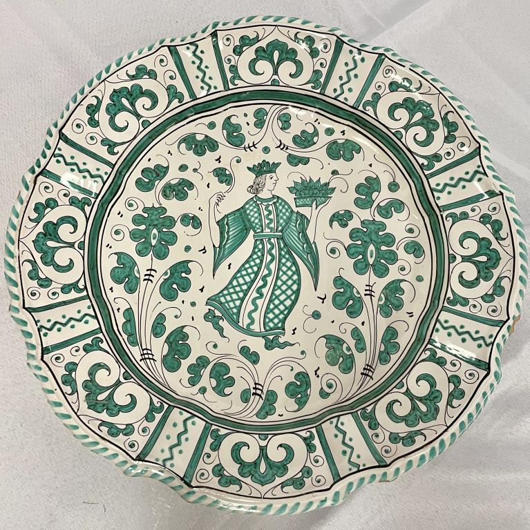Large Italian Pottery Charger (1 of 6)