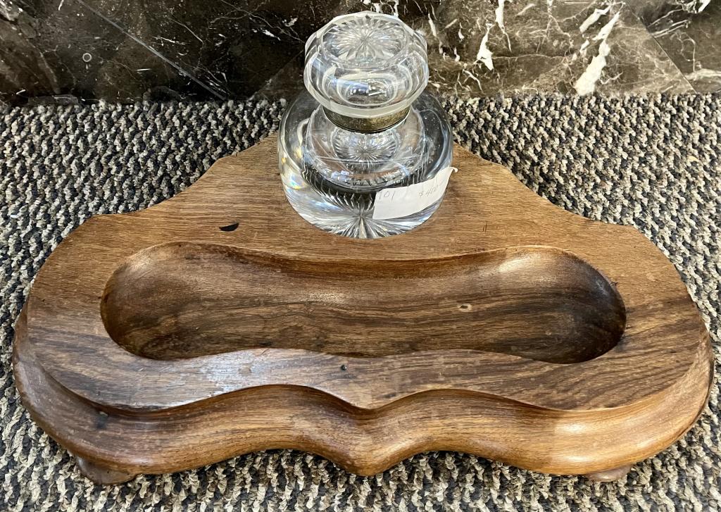 Crystal Ink Well in Walnut Desk Tray (1 of 5)