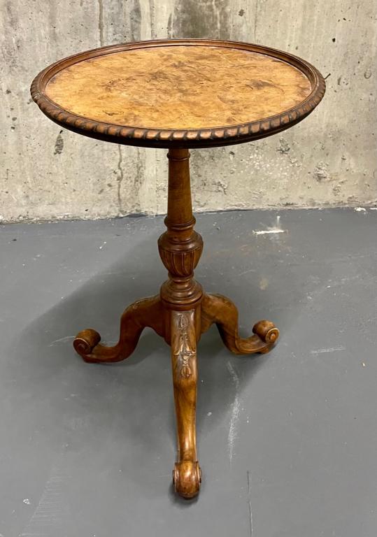 French Round Side Tea Table 455-104 (1 of 5)