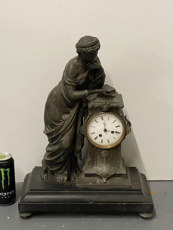 White Metal Figural Mantle Clock: 21" h x 14" w