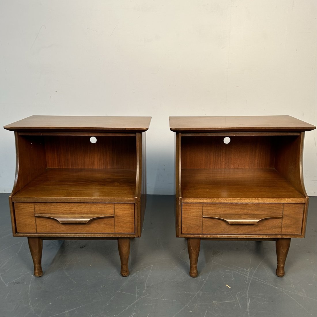 Pair of Mid-Century Modern Wood End Tables (1 of 13)