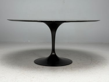 Eero Saarinen Knoll Dining Table 60 Diameter