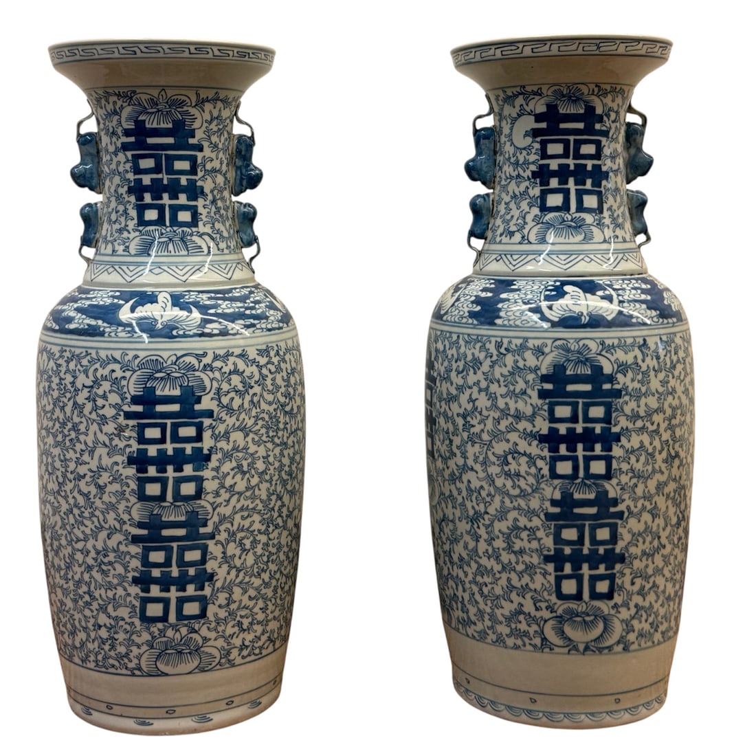 Pair of Large Chinese Urns (1 of 7)