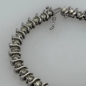 14K White Gold Tennis Bracelet 3.5ctDiamonds 11.7g