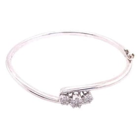 14 K White Gold Bangle Bracelet w 3 Diamonds 15.4g