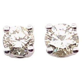 14 Karat White Gold Stud Diamond Earrings 0.76g