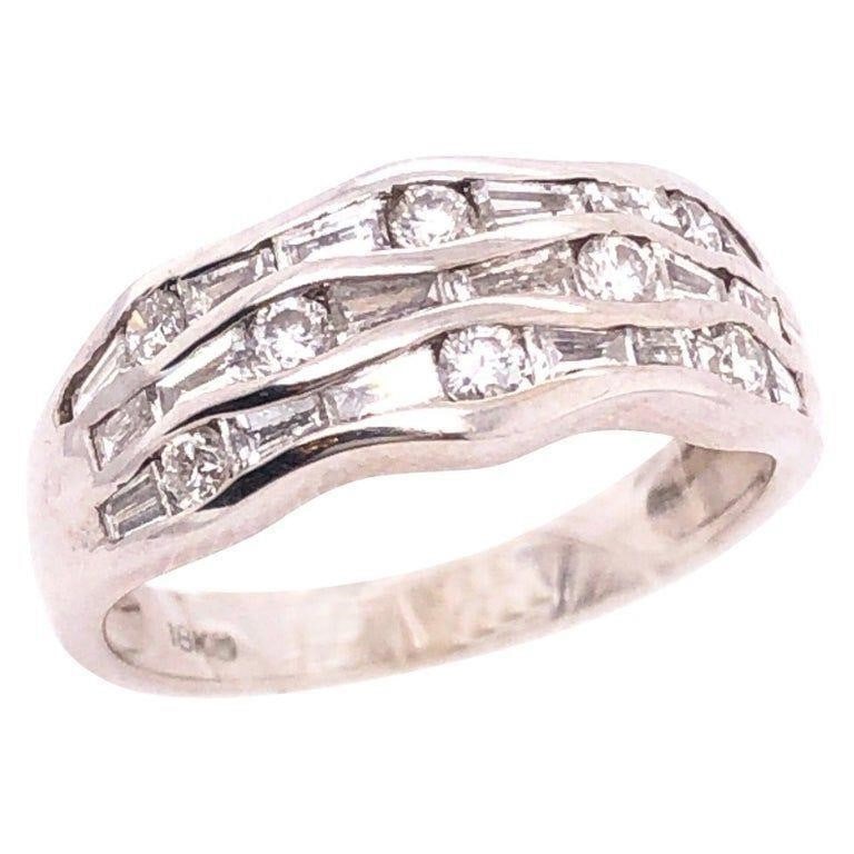 18k White Gold and Diamond Ring 1.00 TDW 3.95g (1 of 10)
