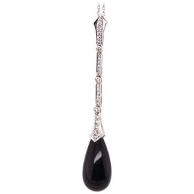 Platinum Onyx Necklace with Round Diamonds 7.3g