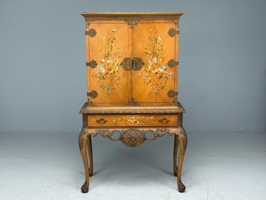 Jacobian Style China, Storage Cabinet