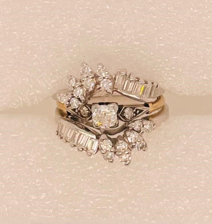 14K Gold Engagement Ring and Interlock: Marked 14k. Size 6.