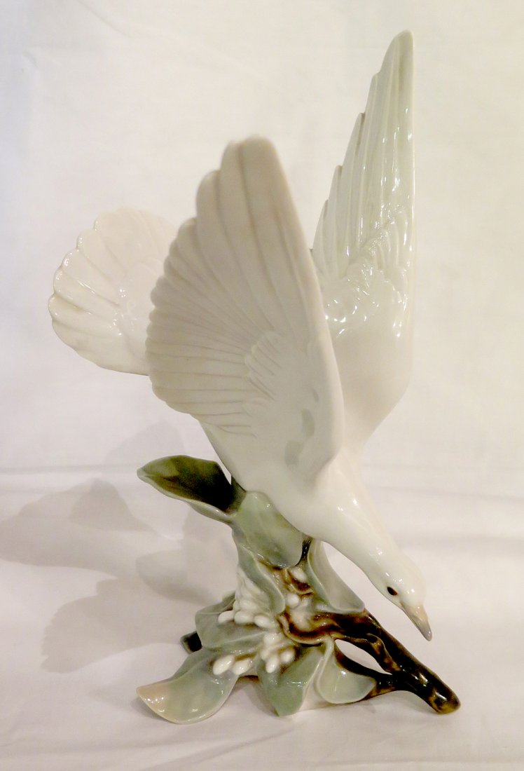 LLADRO BIRD FIGURAL GROUP (1 of 10)