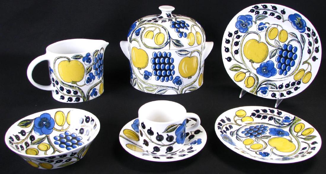 Set of Arabia of Finland 'Paratiisi China (1 of 3)