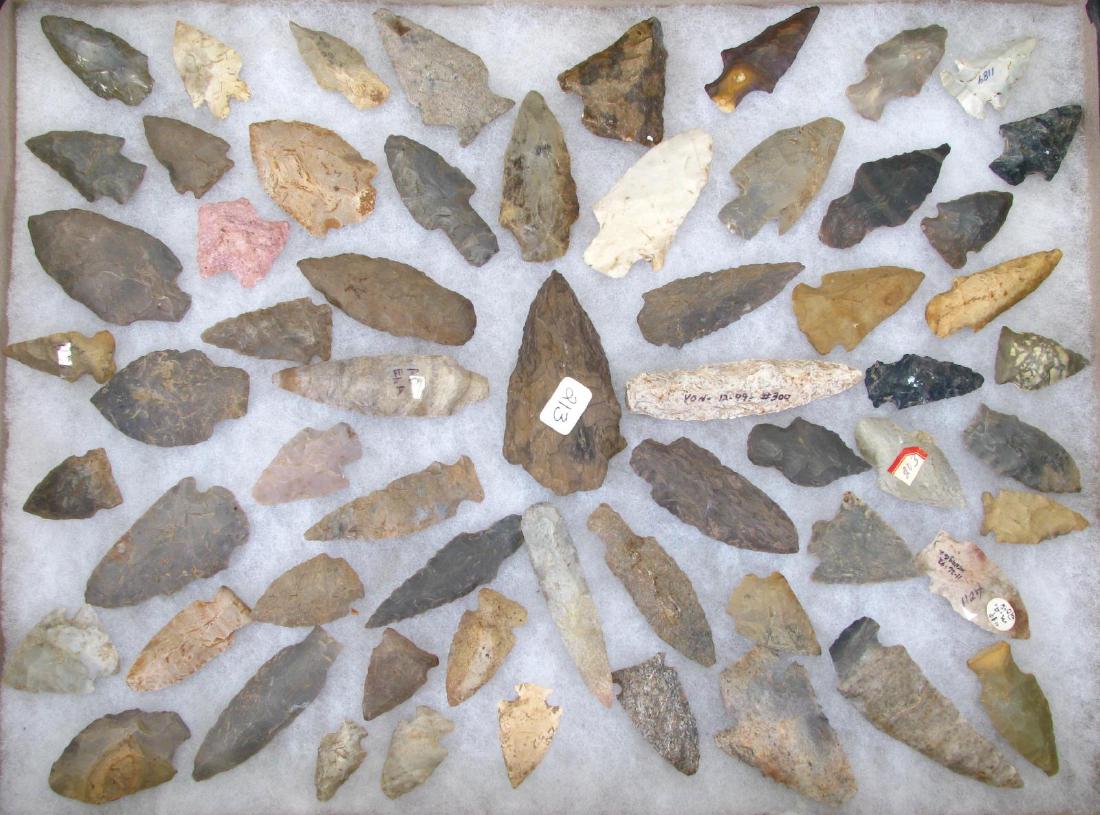 Collection of Native American Arrowheads, Points (1 of 7)