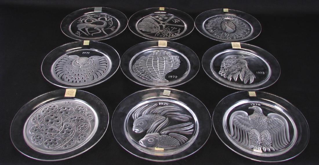 Set of Lalique Crystal Annual Plates Dec 02, 2017 Wickliff