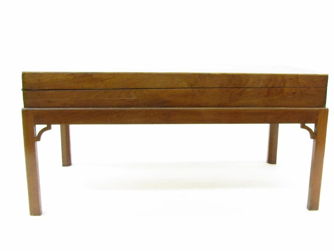 Antique Skee Ball Game Table (1 of 8)