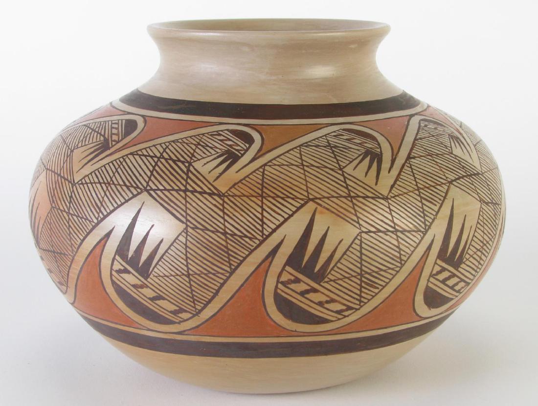 Fannie Nampeyo Hopi Pottery Jar (1 of 5)