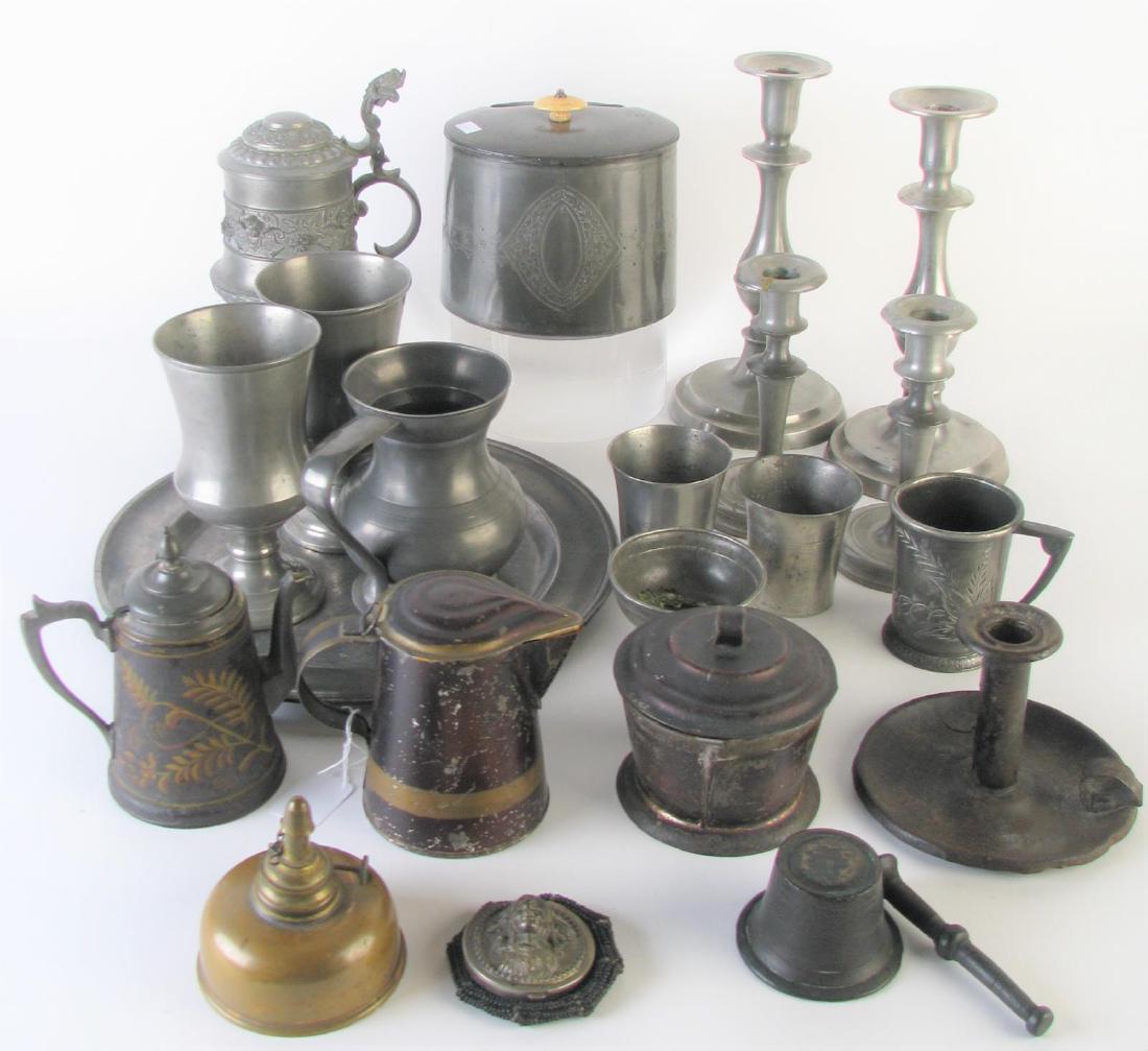 Group of Pewter and Metal Decorative Accessories (1 of 7)
