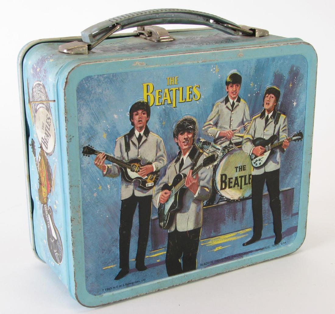 Vintage 1966 Beatles Lunchbox (1 of 6)