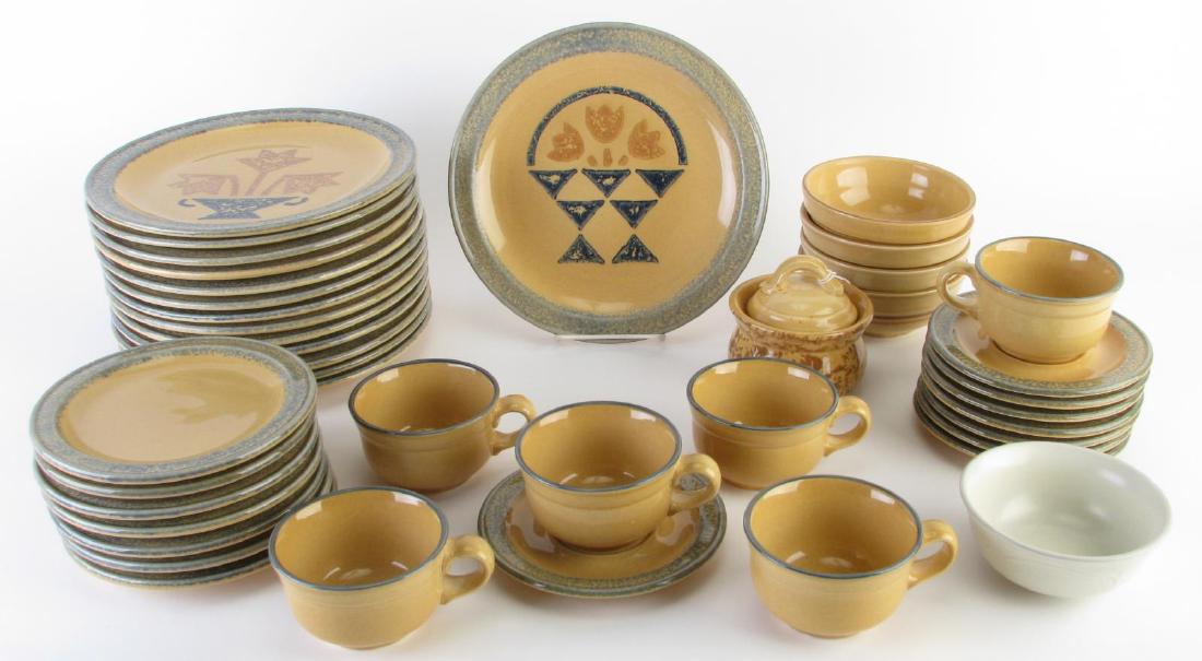 Set of Pfaltzgraff 'America' Dinnerware Feb 23, 2019 Wickliff