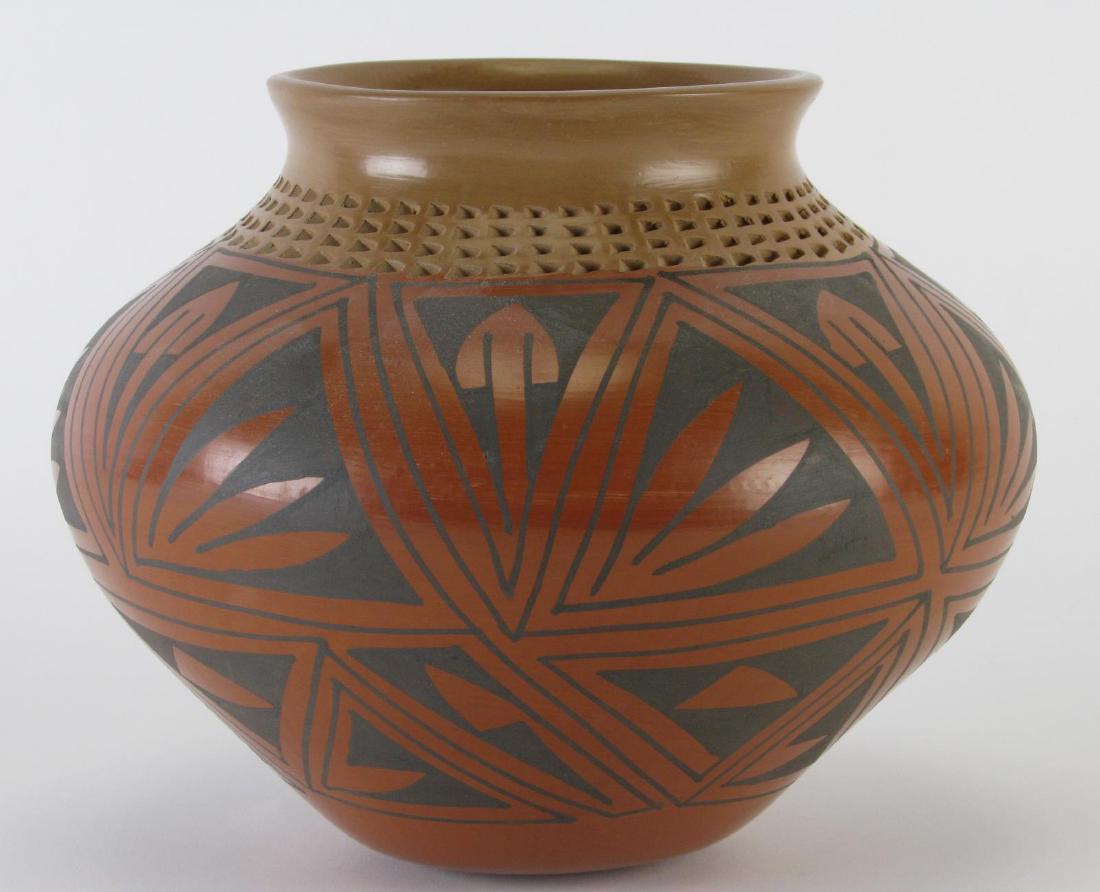 Amalia Mora Mata Ortiz Pottery Jar (1 of 5)