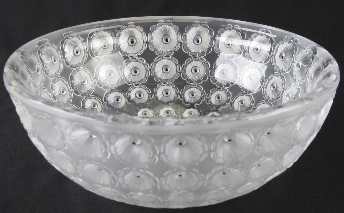 Lalique 'Nemours' Crystal Bowl (1 of 6)
