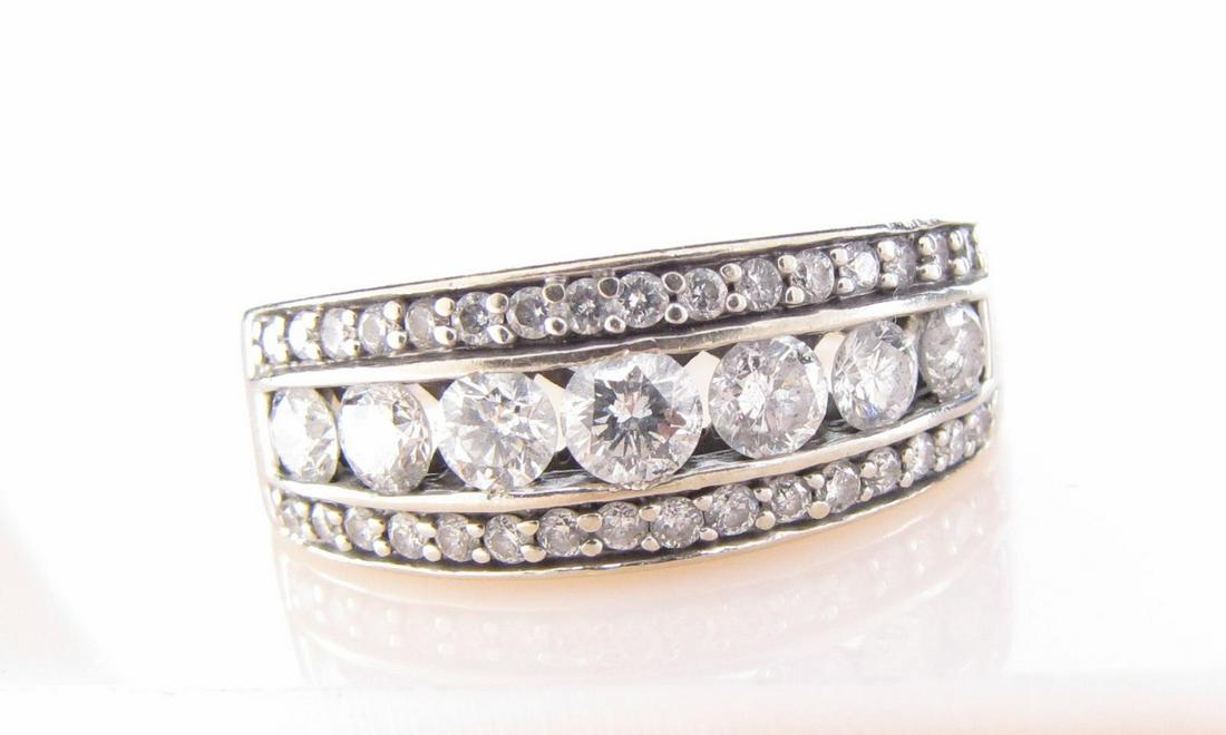A 14K White Gold Diamond Ring (1 of 3)