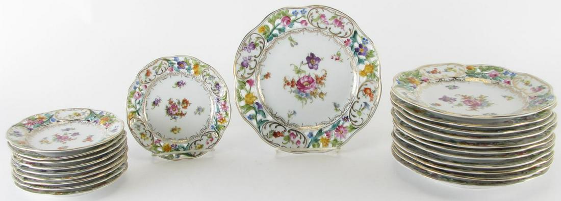 Czecho-Slovakian Porcelain Plates, 22pcs (1 of 7)