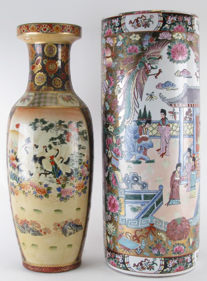 Two Chinese Floor Vases (1 of 6)