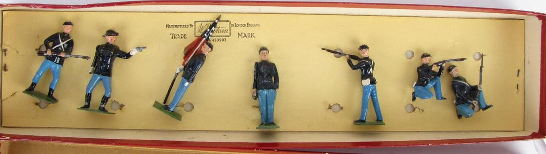 Britains #2059 Union Infantry (1 of 2)