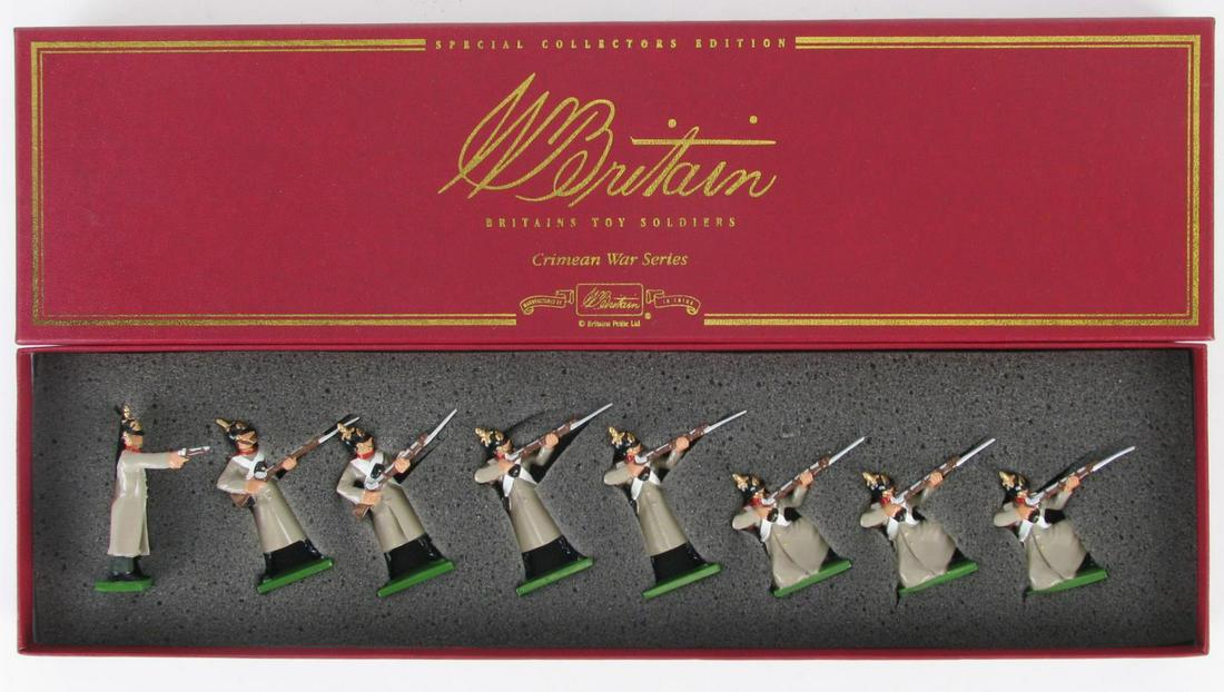 Britains #00168 Russian Infantry, NIB (1 of 6)