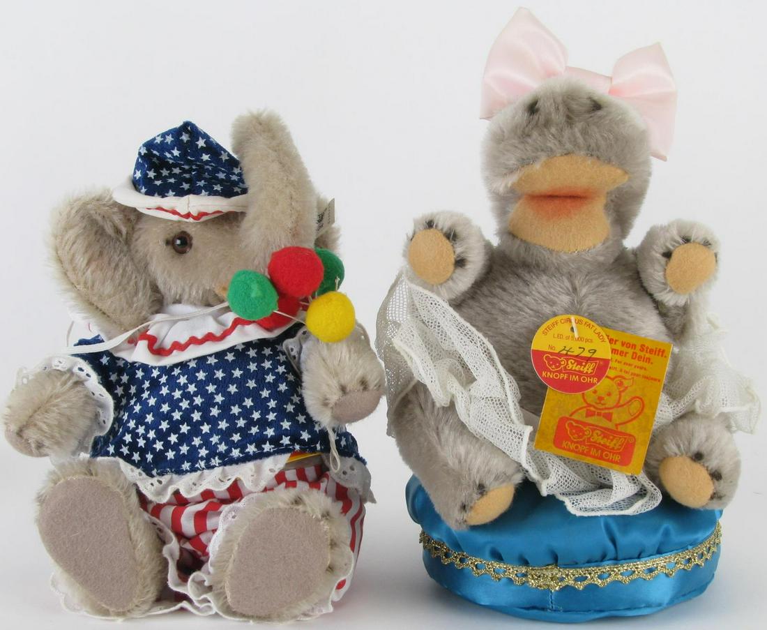 Steiff Circus Fat Lady and Circus Balloon Seller (1 of 8)