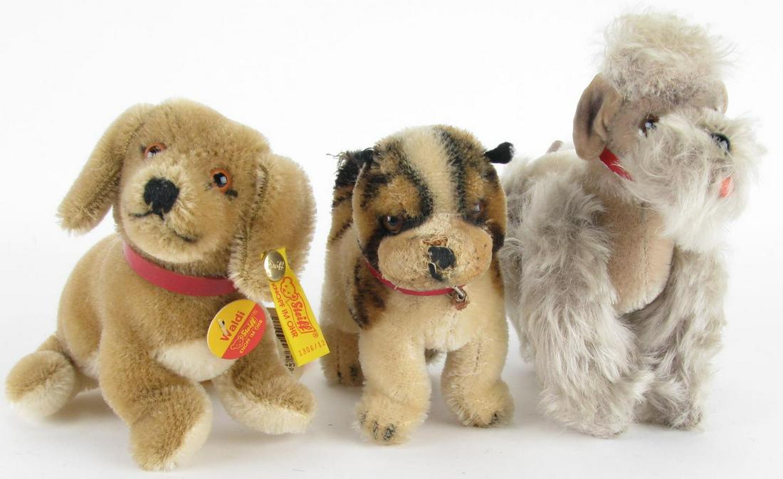 Three Vintage Steiff Dogs, Bully, Poodle, Waldi (1 of 16)