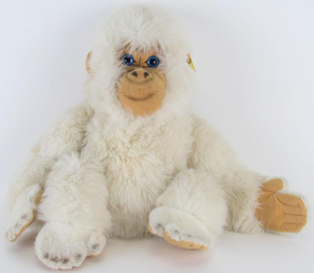 Steiff White Ape: Steiff White Ape, button in ear with yellow tag that reads "0028/45" on front, "PA55 Mass 73, Covering: 80% dralon 20% cotton" on back, made in Germany, blue glass eyes, 16" high