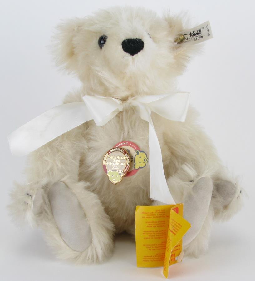 Steiff Mr. Vanilla Bear Limited Edition (1 of 6)