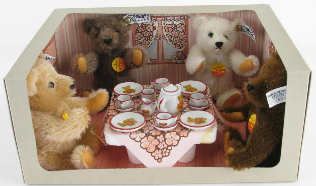steiff teddy bear collectors