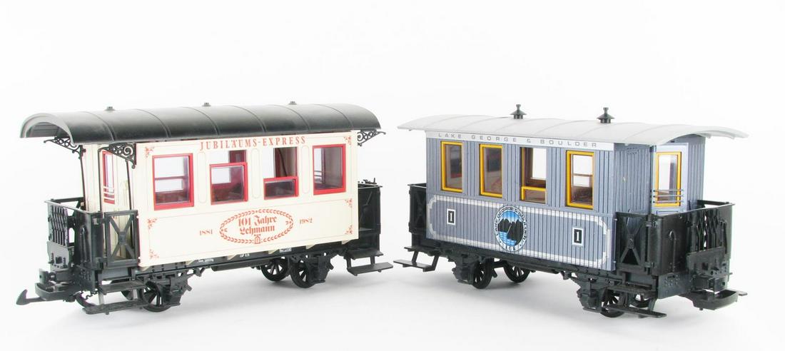 LGB 4028B and 4031B Passenger Cars: LGB 4028B and 4031B Passenger Cars, 4031B in original box, 4028B train or box might be incorrect as it does not fit well in box
