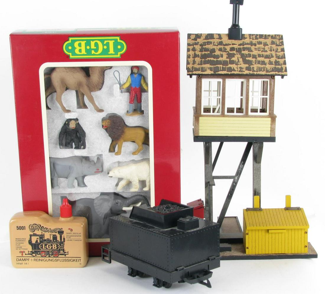 Group of LGB Train Accessories (1 of 5)