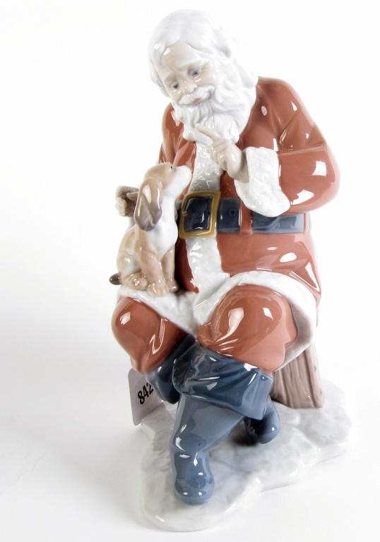 Lladro Porcelain Santa Figure 6890 (1 of 6)