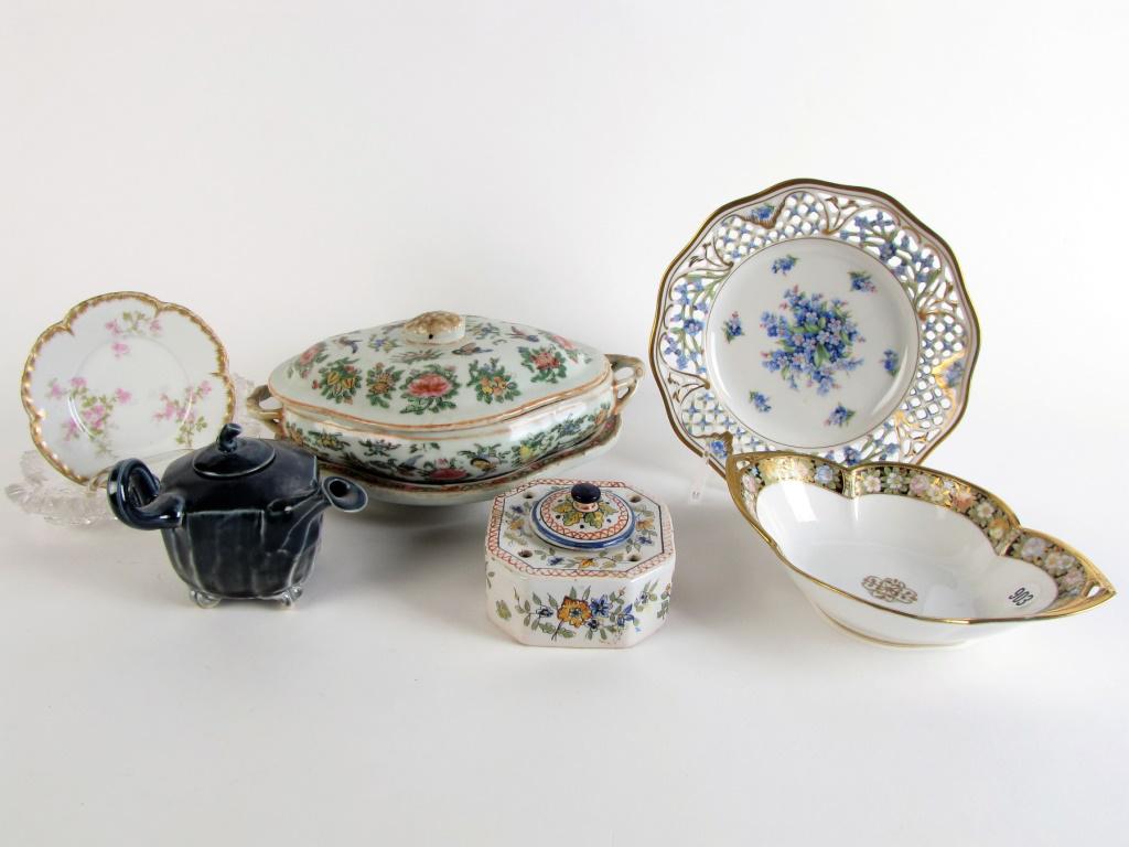 Group of Assorted Porcelain Items (1 of 20)