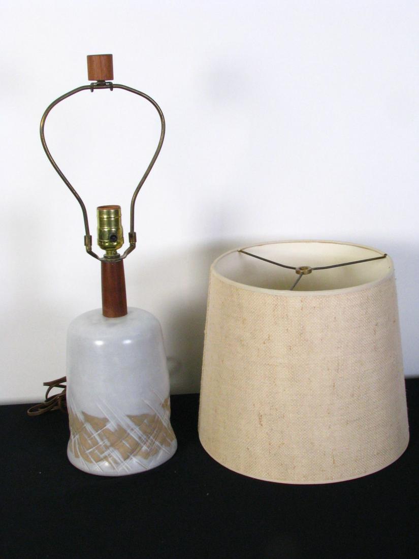 MCM Gordon and Jane Martz Table Lamp: MCM Gordon and Jane Martz glazed stoneware table lamp, mid-century modern, made in Veedersburg, IN, with shade, overall height 22" to top of finial
