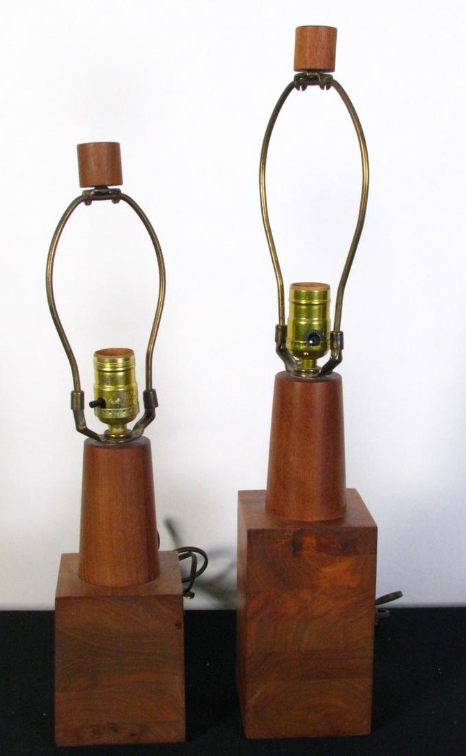 Two MCM Gordon and Jane Martz Rare Table Lamps: Two unmarked MCM Gordon and Jane Martz rare wood table lamps, mid-century modern, made in Veedersburg, IN, overall heights 18" and 22" to top of wood finial