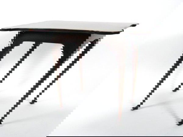 Kittinger Early American Table: Kittinger Early American Table, Fruitwood Finish, Mahogany, 1971, 27" high, 34" x 24" top (table does not bear any manufacturer's marks, but seller states it was purchased new as Kittinger)