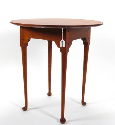 David Smith Cabinet Makers Ohio End Table: David Smith Cabinet Makers, Ohio, round end table, curly maple, 25" high, 25" diameter, marked underside