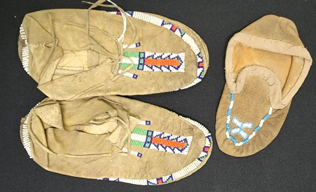 Pair of Beaded Native American Moccasins, Plus One (1 of 7)
