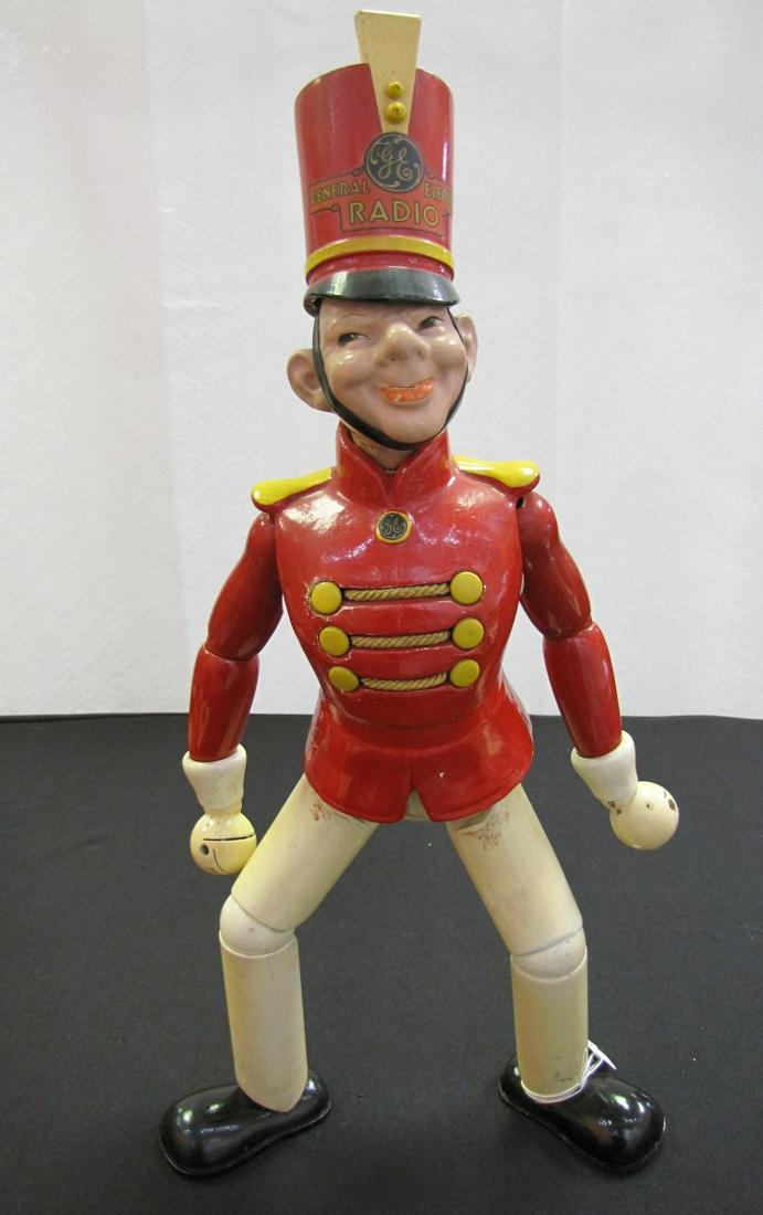 GE Radio Advertising Figure, "Bandy", Cameo (1 of 20)