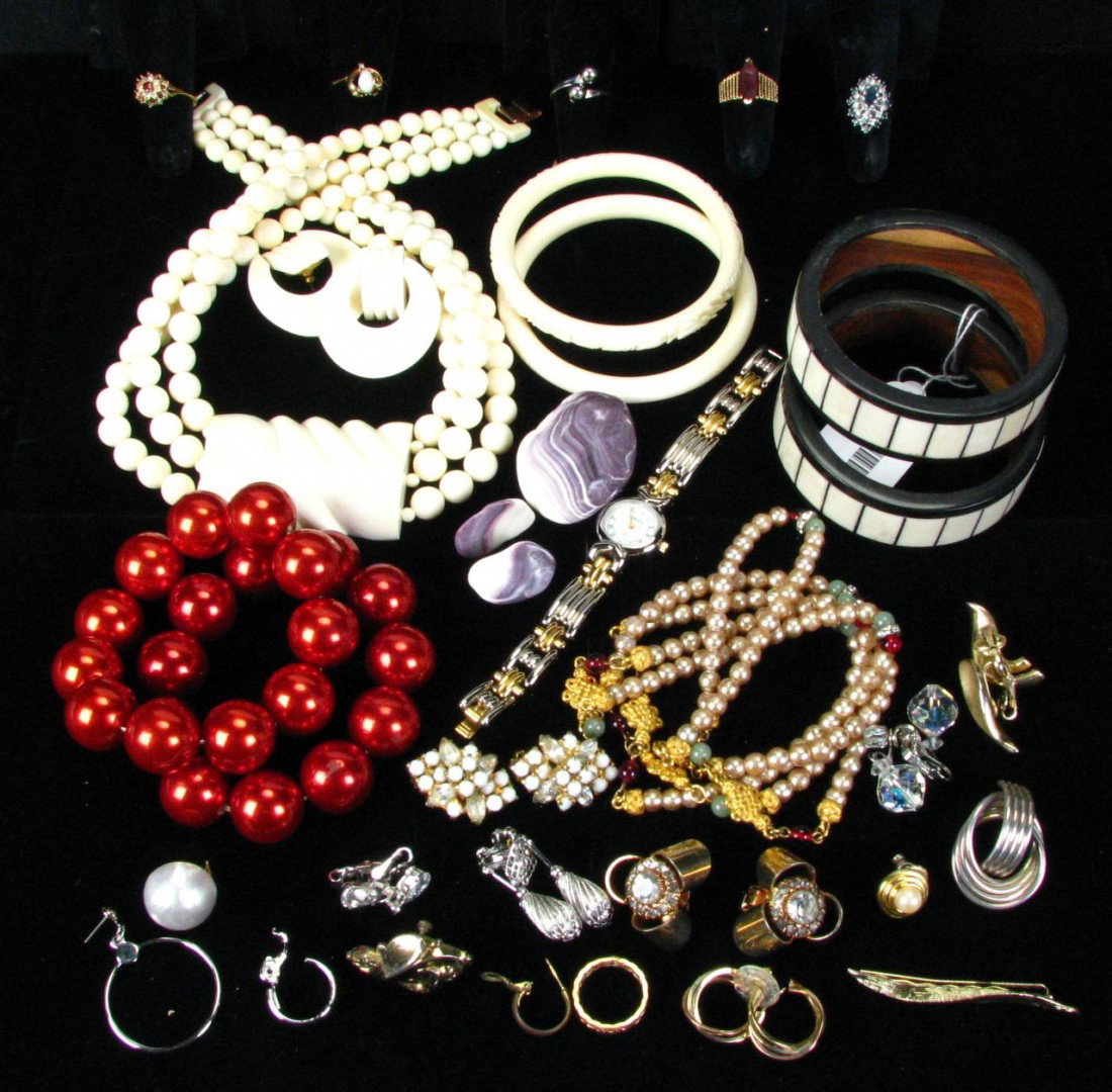 Group of Vintage Costume Jewelry: Group of Vintage Costume jewelry, including ivory-look bracelets and beads, earrings, 12K GF cameo with choker, Fossil watch, 18K gold-electroplated rings, earrings, etc.