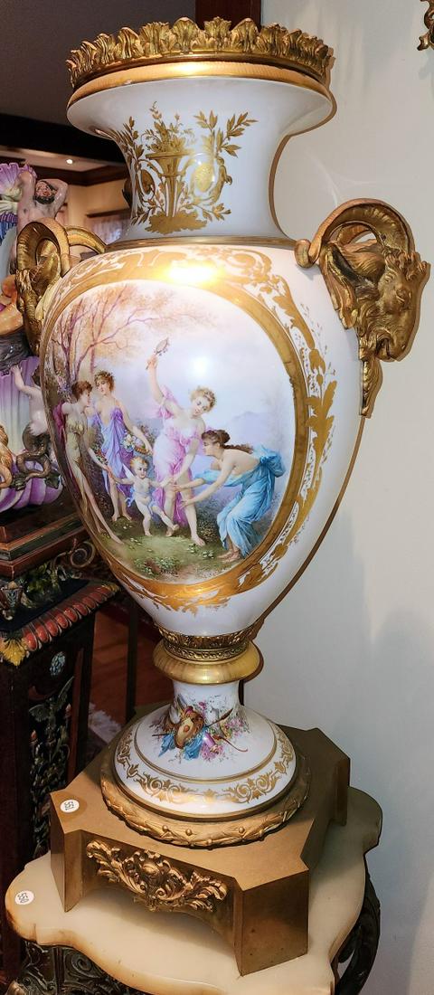 French Porcelain Palace Urn (1 of 7)
