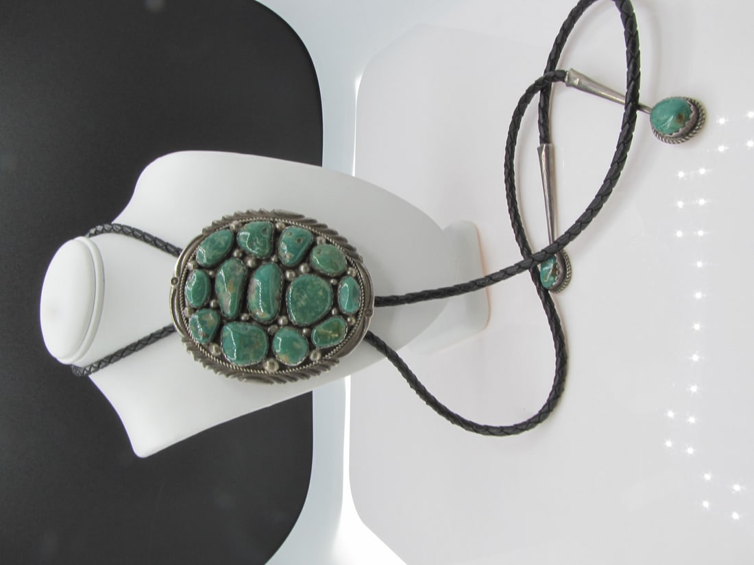Florence Tahe, Navajo, Bolo Tie (1 of 2)
