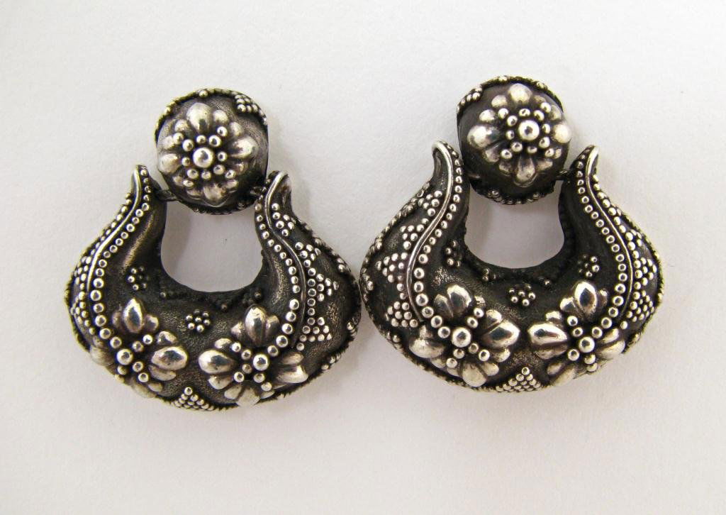 Pair of John Hardy Earrings: Pair of John Hardy sterling silver earrings