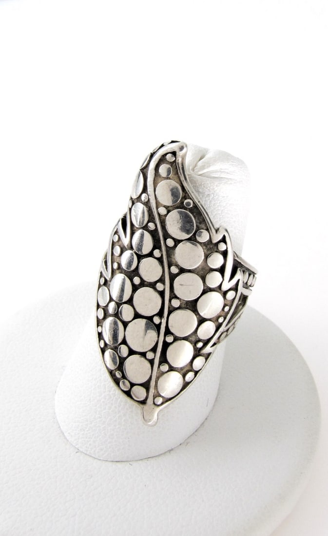 John Hardy sterling Ayu Dot Leaf Ring (1 of 2)